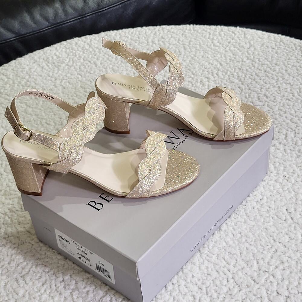 NWB Touch Ups Champagne Ankle Strap Sandal Women size 8